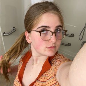 Meet your Posher, Addi